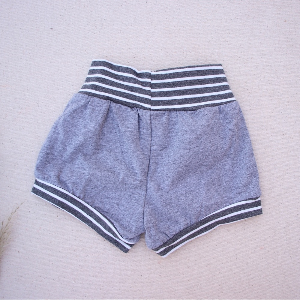 Striped Button Tank Top And Short Set - Picture 5 of 6